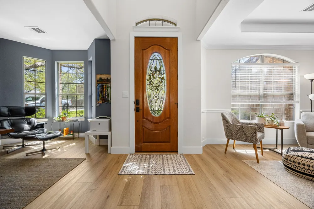 128 Las Colinas Drive Georgetown, TX 78628