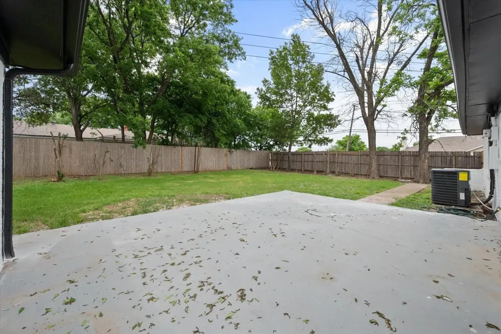 7821 Regency Lane Fort Worth, TX 76134