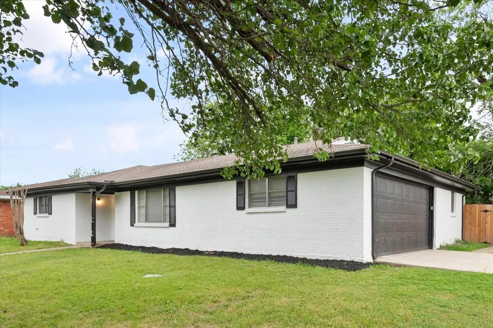 7821 Regency Lane Fort Worth, TX 76134