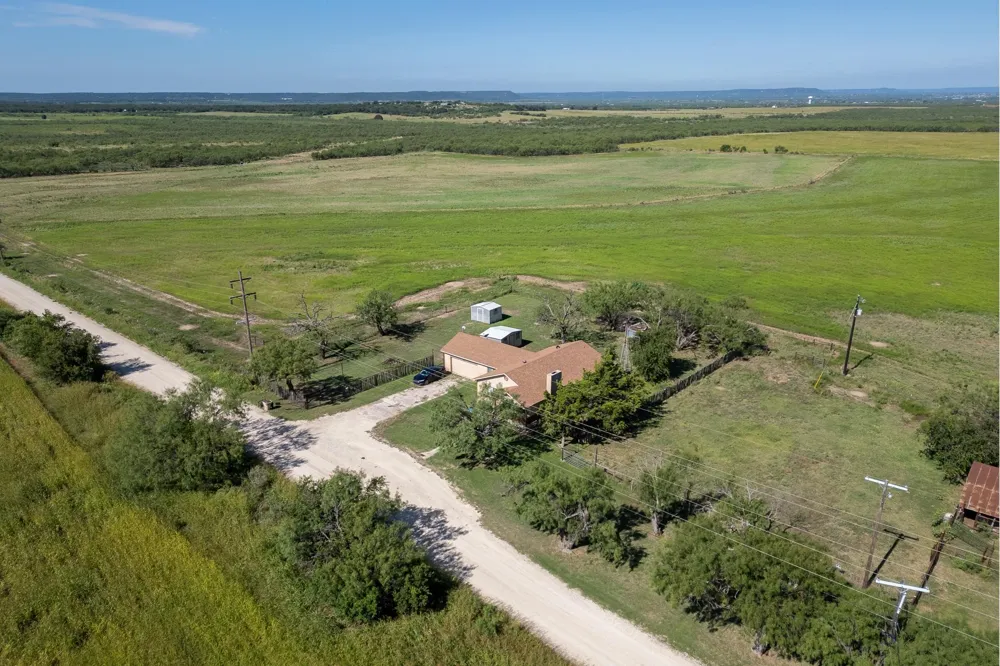11775 CR 242 Clyde, TX 79510
