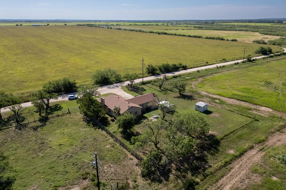 11775 CR 242 Clyde, TX 79510