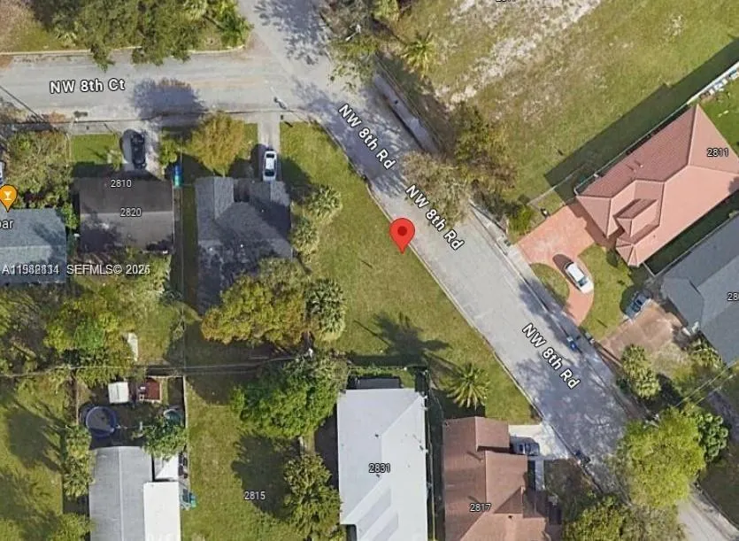 8 NW 8th Ct Fort Lauderdale, FL 33311