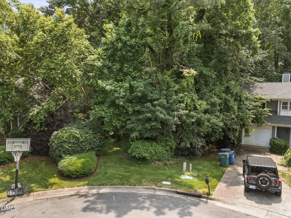 16 Marchmont Court Durham, NC 27705
