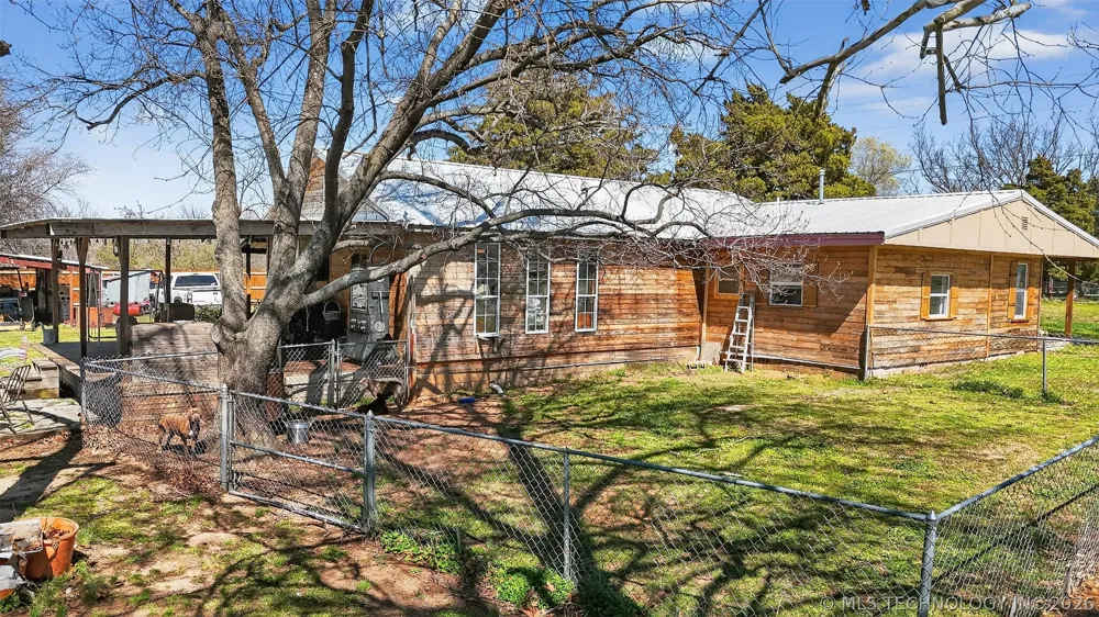 11930 S 4220 ROAD Claremore, OK 74017