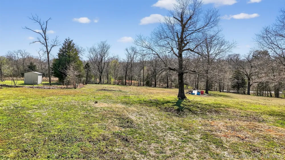 11930 S 4220 ROAD Claremore, OK 74017