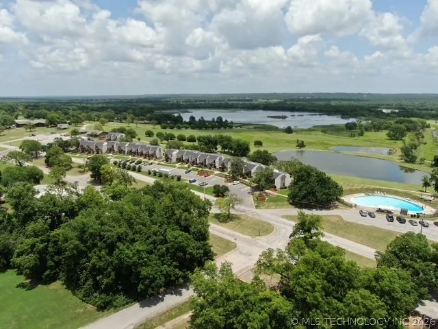 20 Dogwood Burneyville, OK 73430