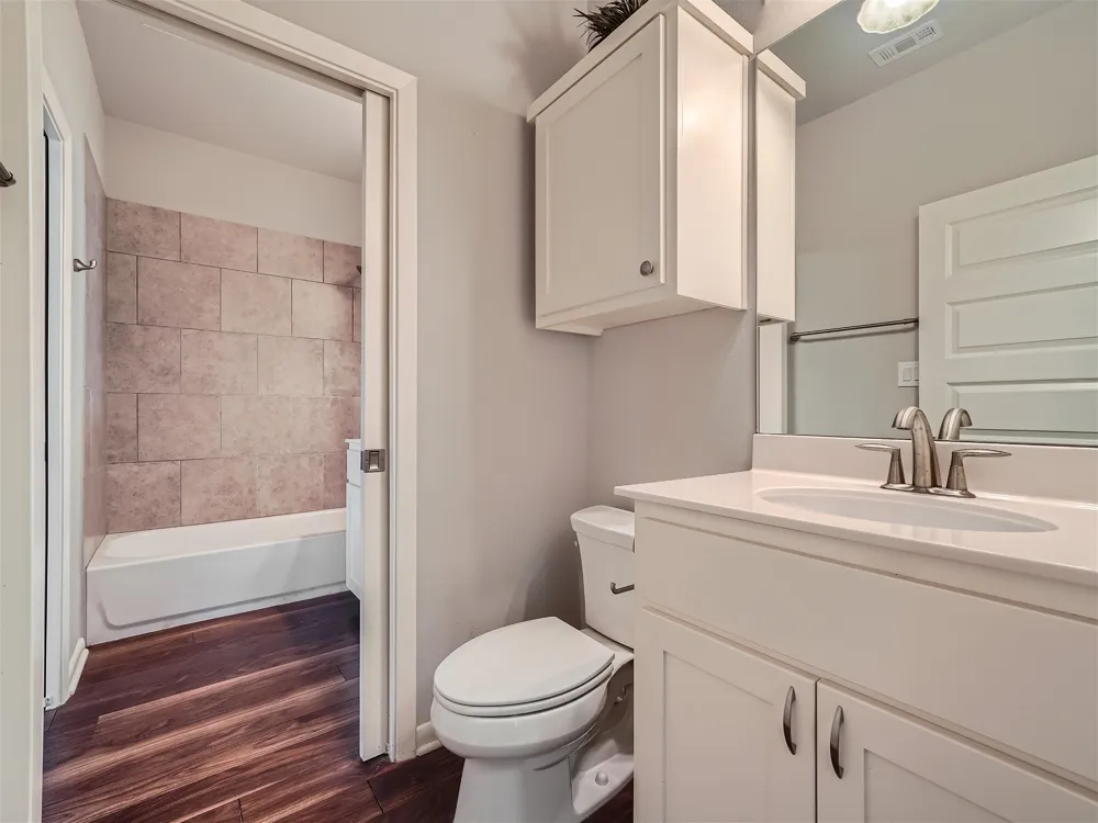 507 Venture Boulevard S Point Venture, TX 78645
