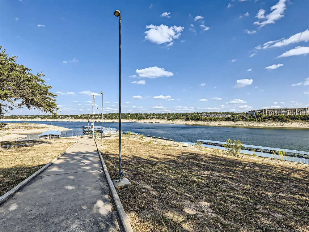 507 Venture Boulevard S Point Venture, TX 78645