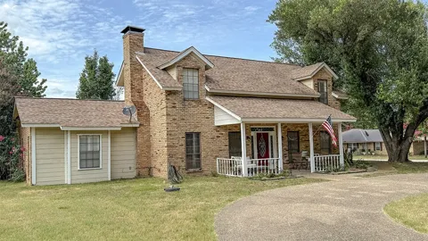 2382 Crystal Drive