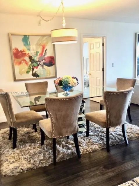 3701 Country Club Dr #504 Aventura, FL 33180