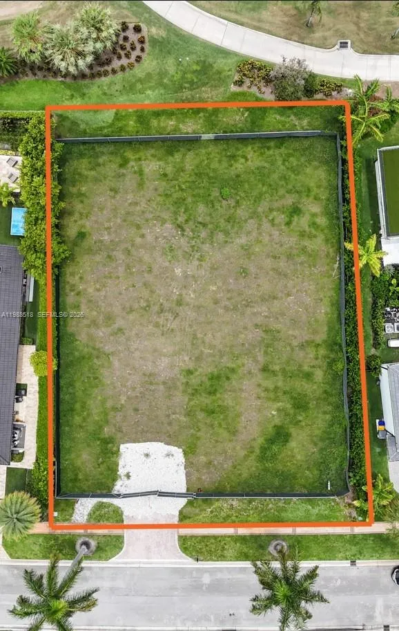 17591 Scarsdale Way Boca Raton, FL 33496