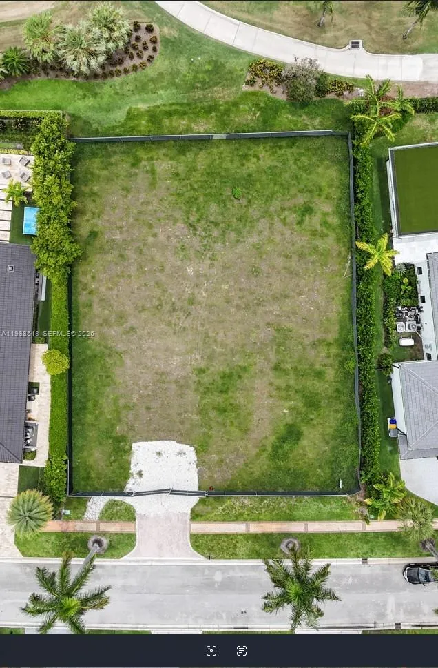 17591 Scarsdale Way Boca Raton, FL 33496