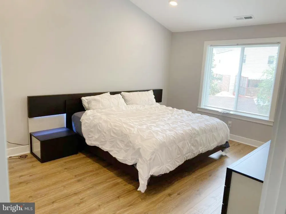 1630 WELSH ROAD #40E Philadelphia, PA 19115