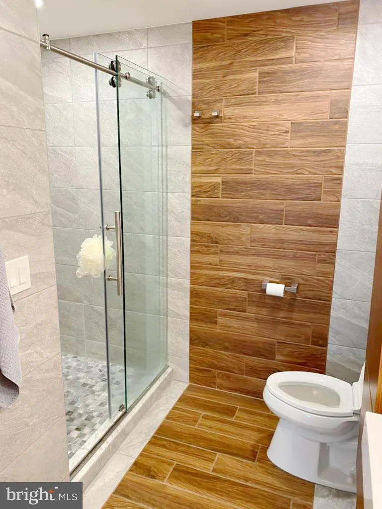 1630 WELSH ROAD #40E Philadelphia, PA 19115