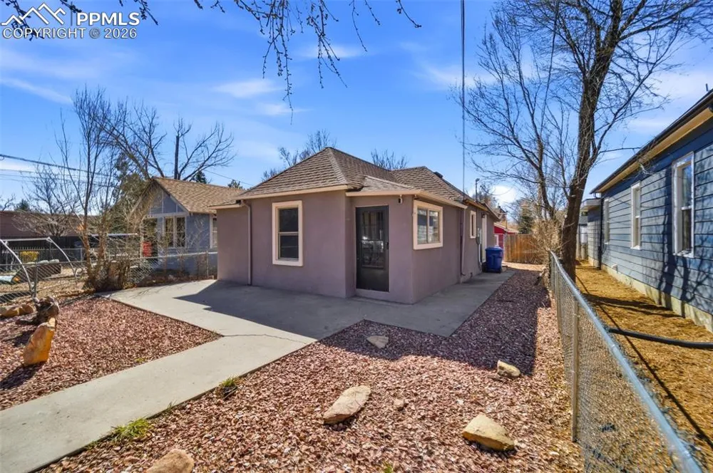 315 W Monument Street Colorado Springs, CO 80905