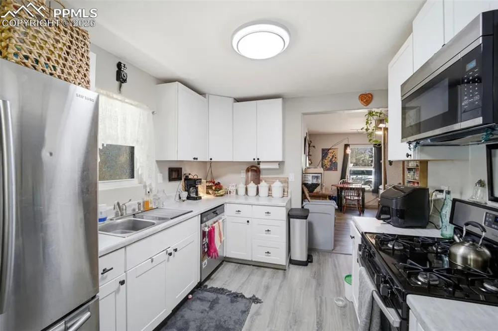 315 W Monument Street Colorado Springs, CO 80905