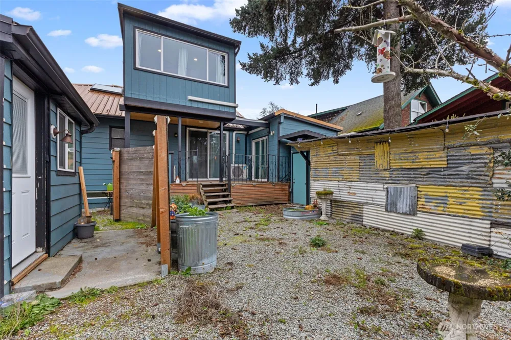 1053 S Southern Street Seattle, WA 98108