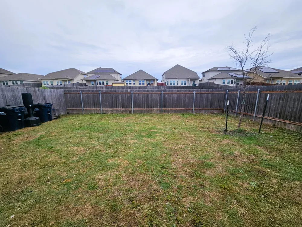 234 Canley Loop Hutto, TX 78634