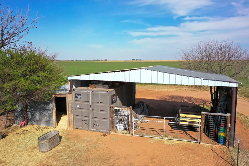 1209 Taylor Avenue Rule, TX 79547