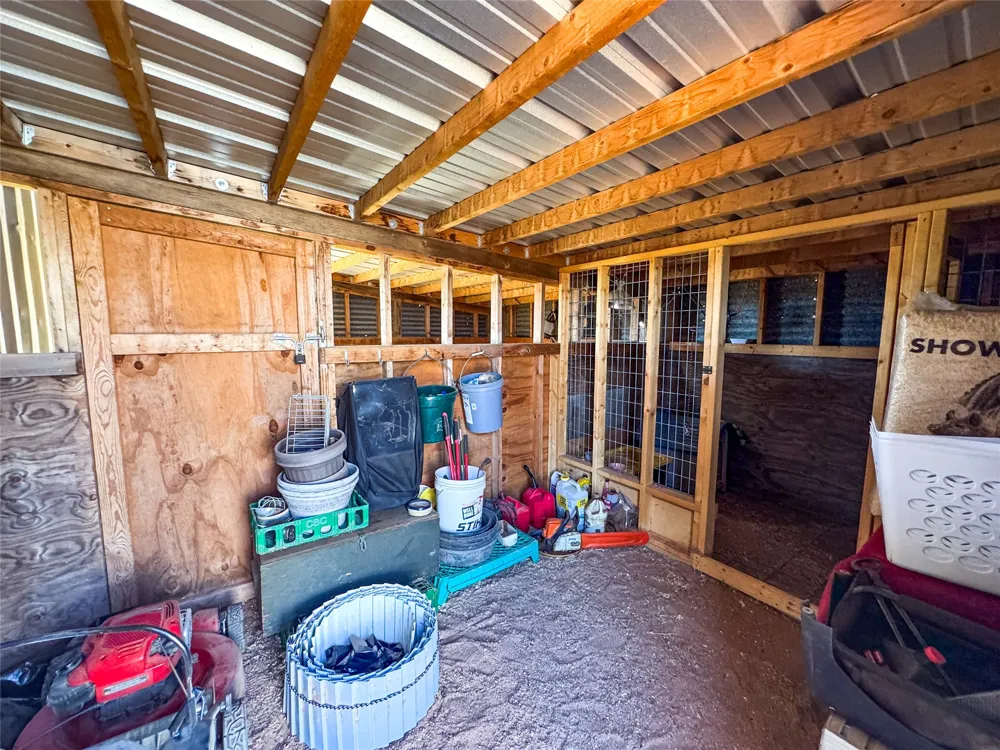 1209 Taylor Avenue Rule, TX 79547