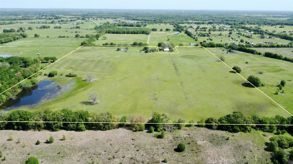 10702 Lagow Lane Scurry, TX 75158