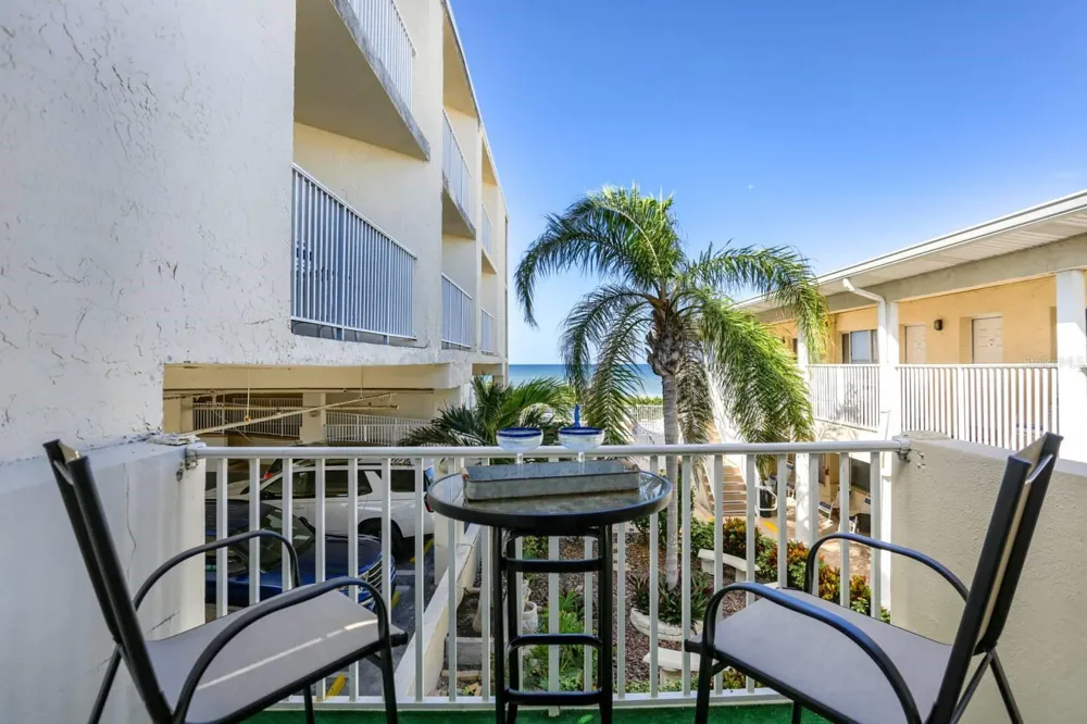 3200 GULF BOULEVARD #201 Belleair Beach, FL 33786