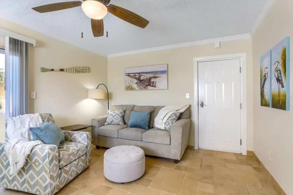 3200 GULF BOULEVARD #201 Belleair Beach, FL 33786