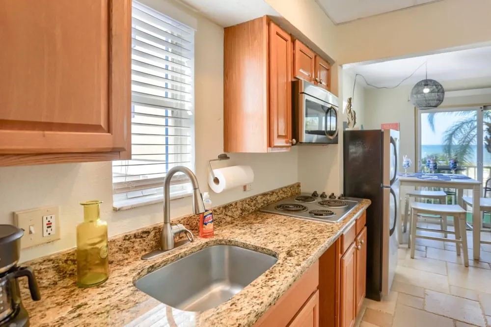 3200 GULF BOULEVARD #201 Belleair Beach, FL 33786