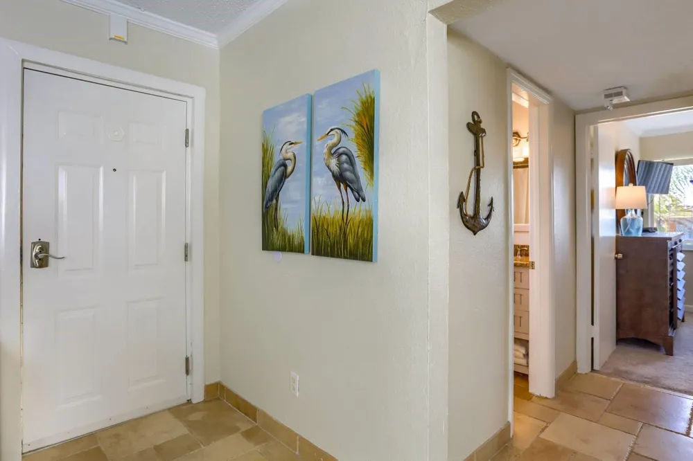 3200 GULF BOULEVARD #201 Belleair Beach, FL 33786