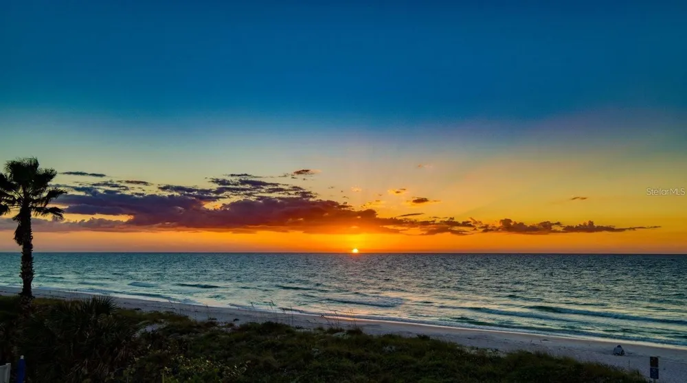 3200 GULF BOULEVARD #201 Belleair Beach, FL 33786