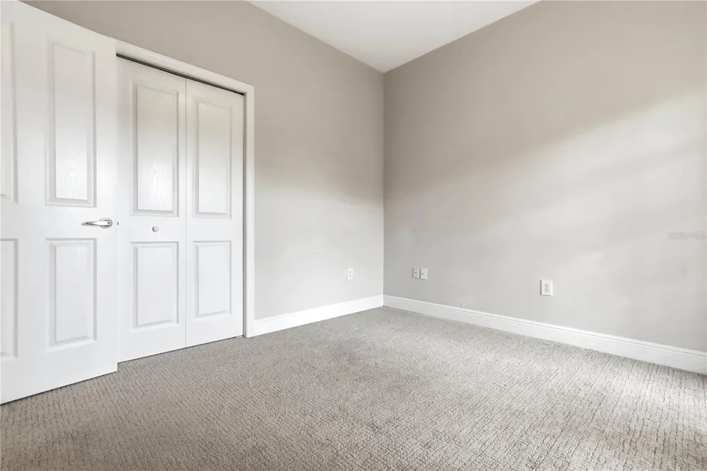 14606 BOURNEMOUTH ROAD Tampa, FL 33626