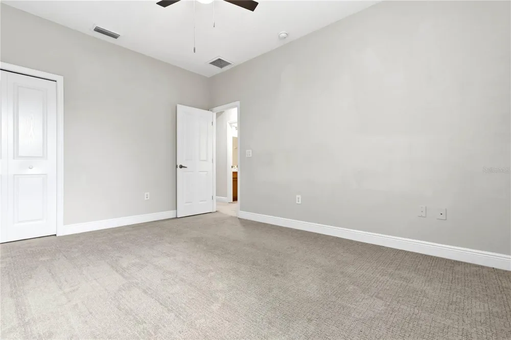 14606 BOURNEMOUTH ROAD Tampa, FL 33626