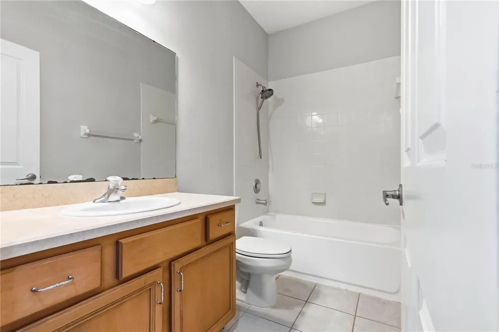 14606 BOURNEMOUTH ROAD Tampa, FL 33626
