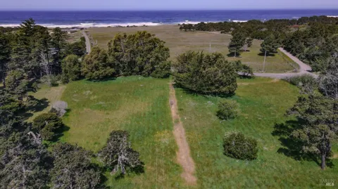 23401 Highway 1 Highway