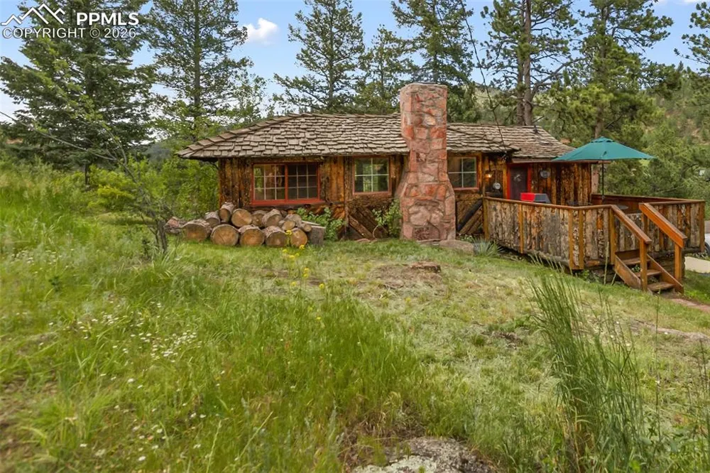 10416 Mountain Avenue Green Mountain Falls, CO 80819