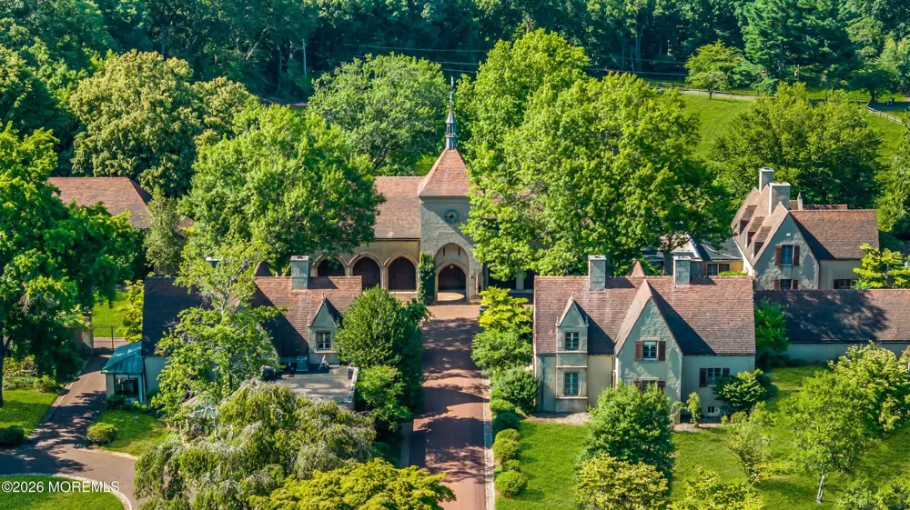 40 Independence Road Red Bank, NJ 07701