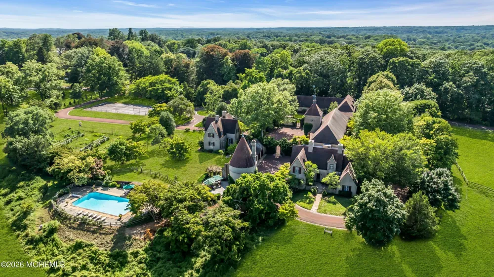 40 Independence Road Red Bank, NJ 07701