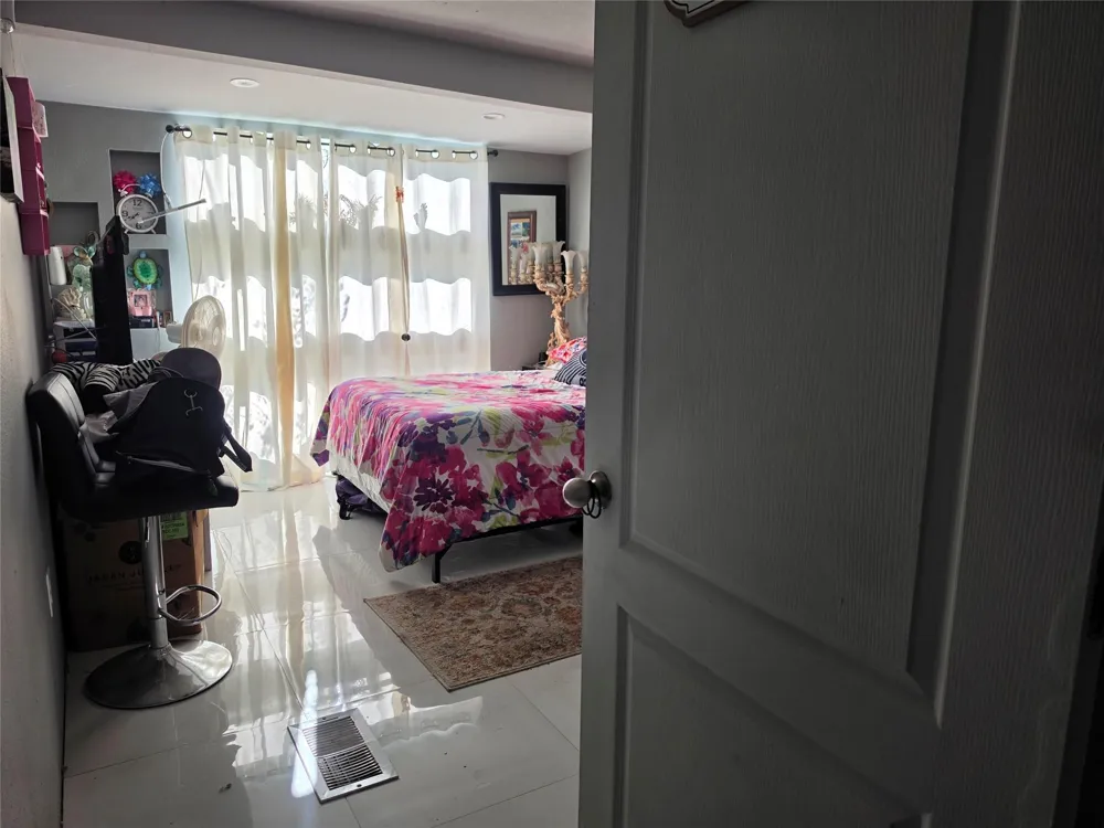 109 Masterson Road Laredo, TX 78046