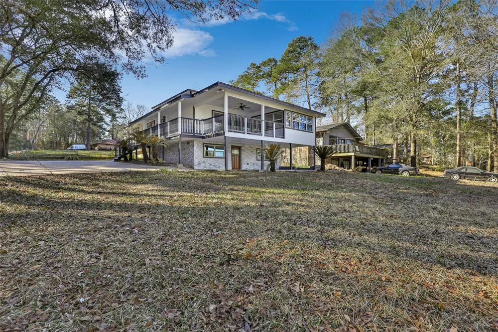 1 Mill Creek Road Point Blank, TX 77364