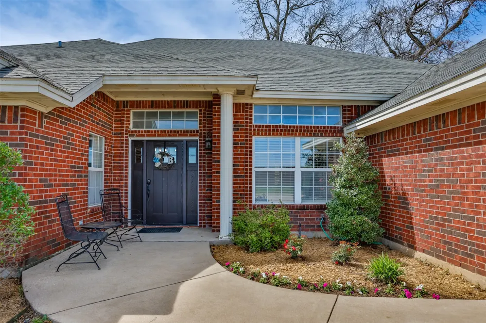 1107 Nortman Drive Lindsay, TX 76250