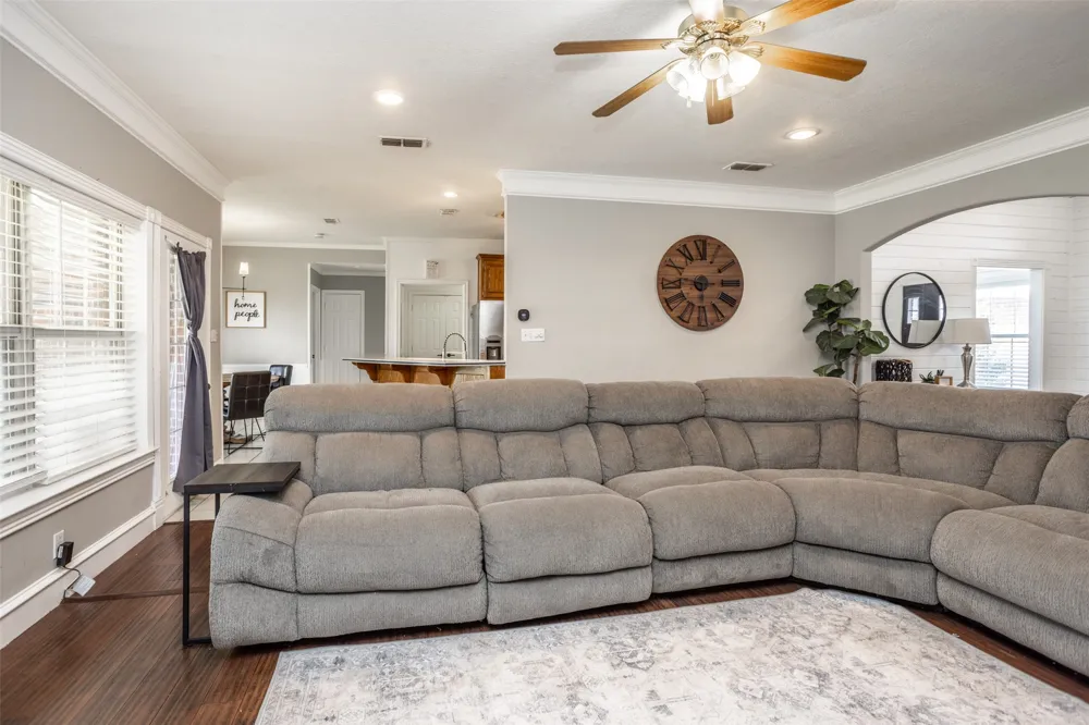 1107 Nortman Drive Lindsay, TX 76250