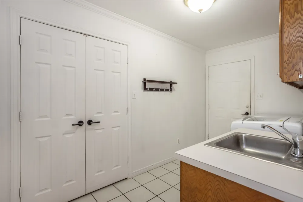 1107 Nortman Drive Lindsay, TX 76250