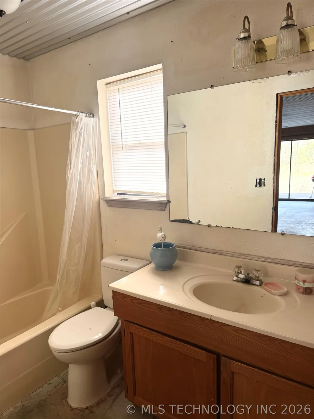 215 Eagle Bluff Cleveland, OK 74020