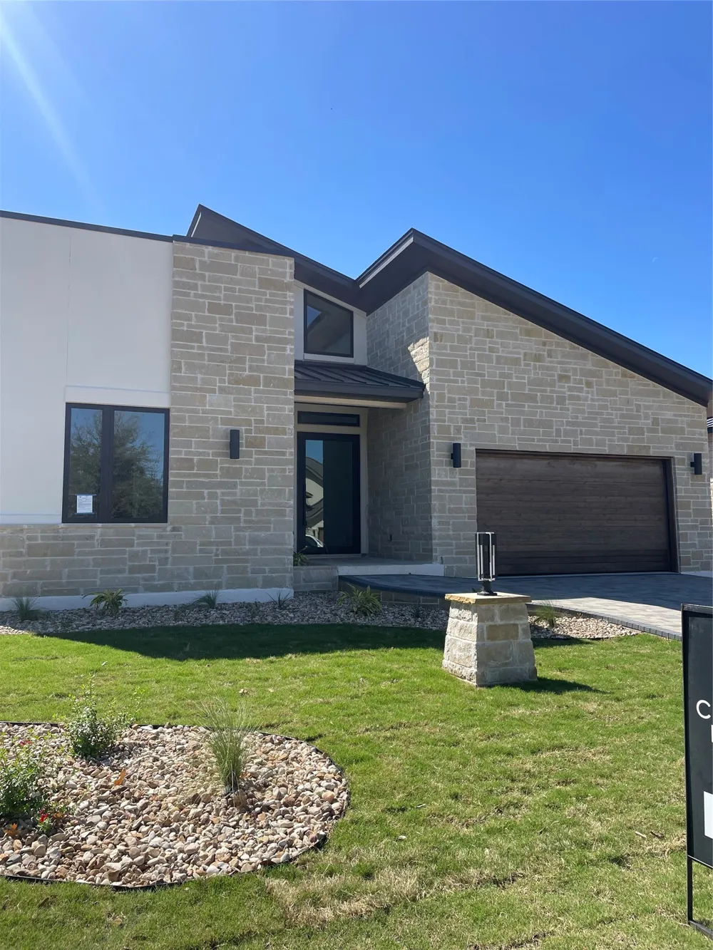 121 Azalea Loop Horseshoe Bay, TX 78657