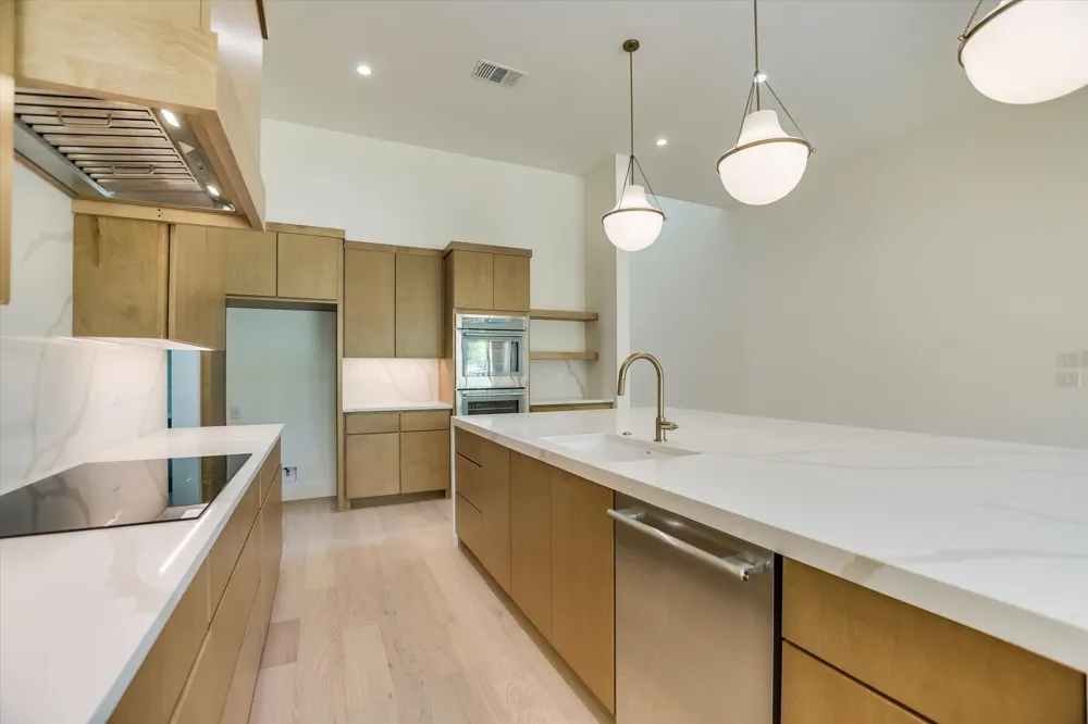 121 Azalea Loop Horseshoe Bay, TX 78657