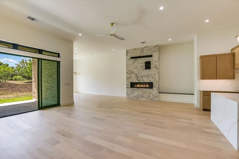 121 Azalea Loop Horseshoe Bay, TX 78657