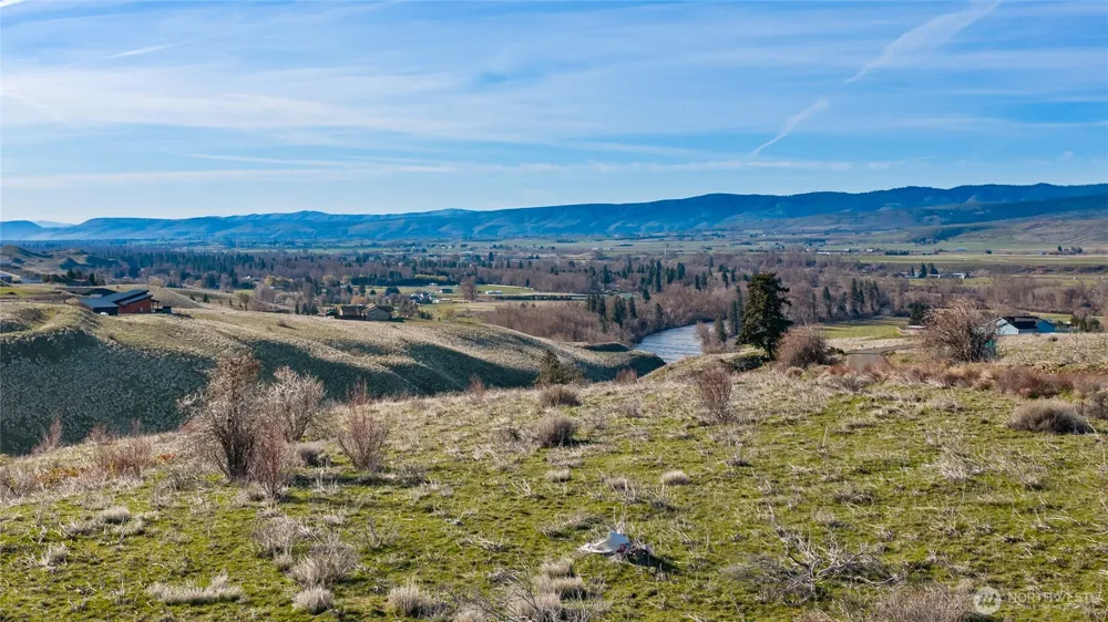 8 Deer Valley Drive Ellensburg, WA 98926