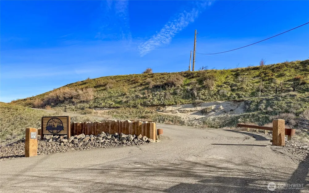 8 Deer Valley Drive Ellensburg, WA 98926