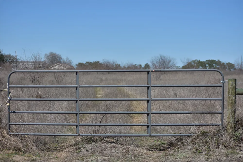 24 Jackson Road Refugio, TX 78377