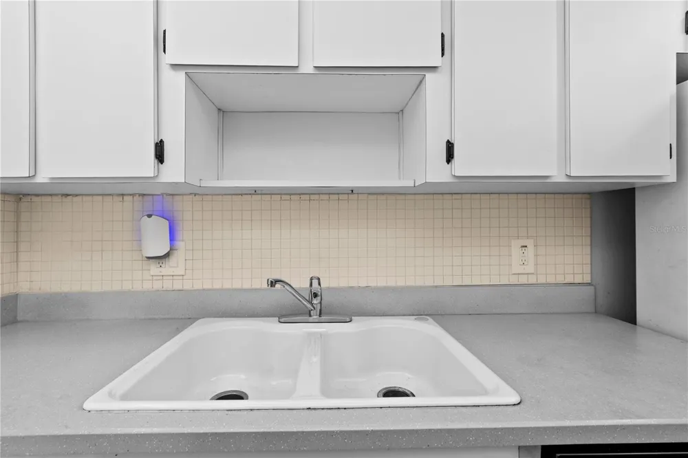 5603 80TH STREET #512 St Petersburg, FL 33709